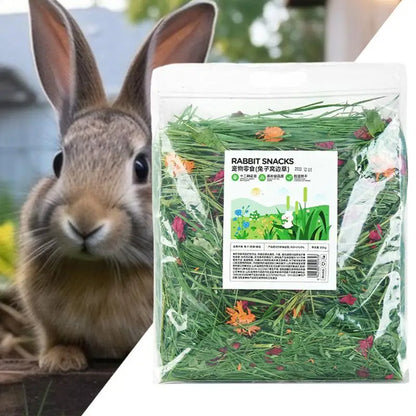 Bloque de Heno Natural 🌾 – Cama y Alimento Seguro para Conejos, Cobayas y Roedores