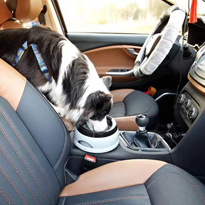 Bebedero de Viaje Antiderrame 🚗 – Diseño Flotante para Perros y Gatos