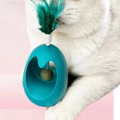 Muñeco Tentetieso 3 en 1 🎾 – Bola con Catnip y Plumas Antiestrés para Gatos