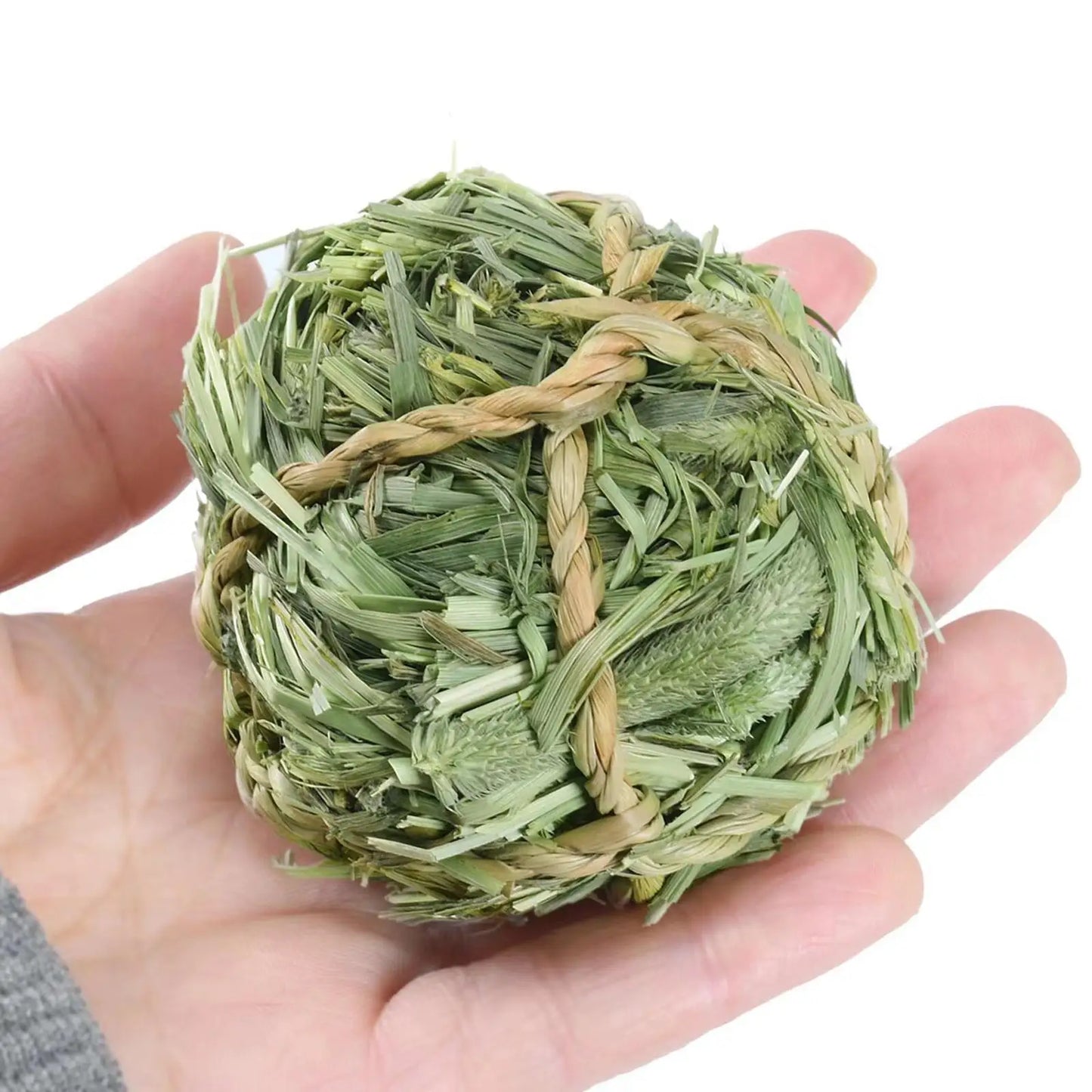 Bola de Heno Timothy Masticable para Conejos - Juguete de Actividad para Pequeños Animales